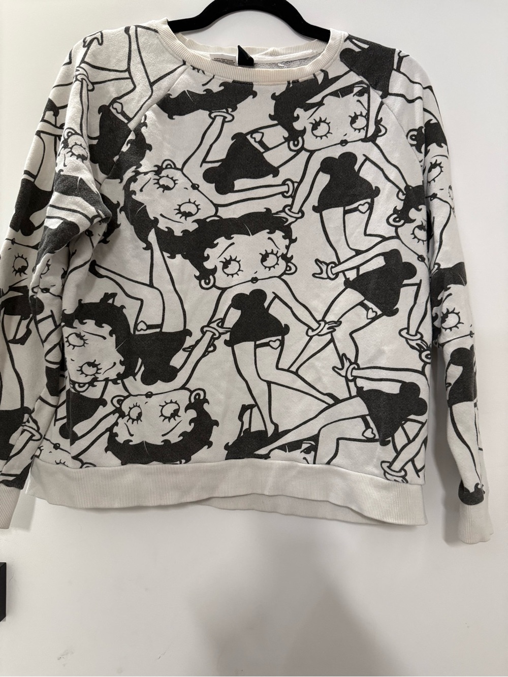Forever 21 Black & White Betty Boop Allover Graphic Crewneck Sweatshirt